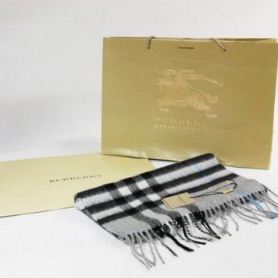 BURBERRY Scarf-87